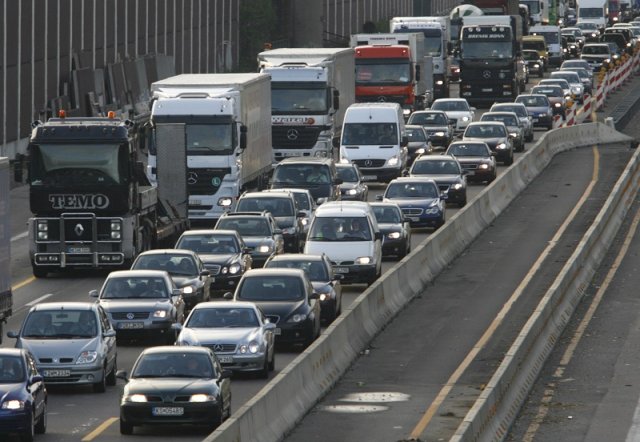 Арестуваха тираджия заради стрелба по коли в Германия