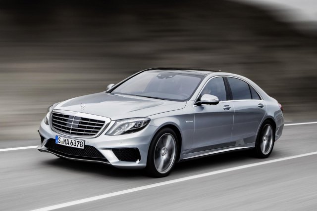 Mercedes S65 AMG ще дебютира през ноември