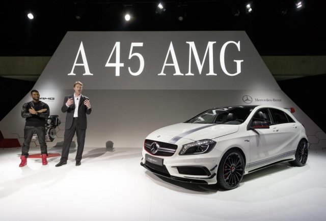 Ъшър изведе A45 AMG на сцената в Женева