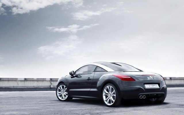 Peugeot RCZ  - Купе на годината в Близкия Изток