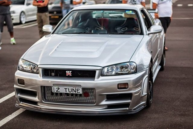 Уникален Nissan GT-R се продава за 575 000 долара