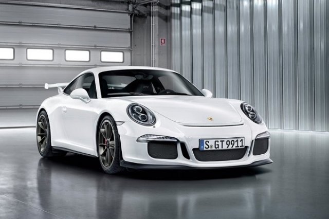 Собственици на Porsche 911 GT3 искат равни компенсации