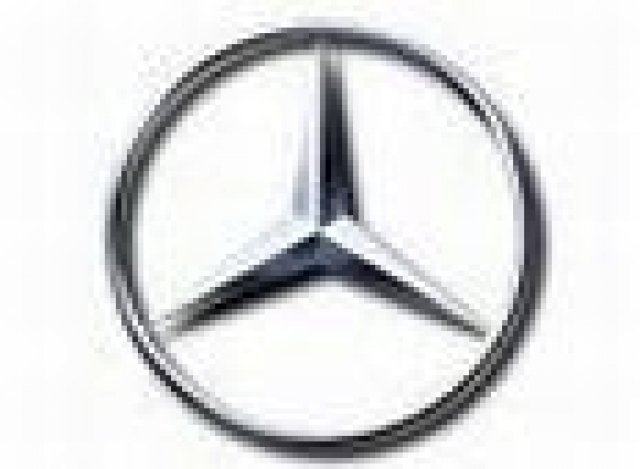 Mercedes: нова електроника ще буди спящи шофьори