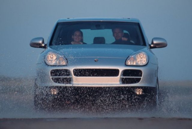 Тъмното минало на Porsche Cayenne