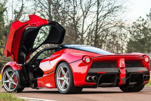 Ferrari не иска Формула 1 двигатели на улицата