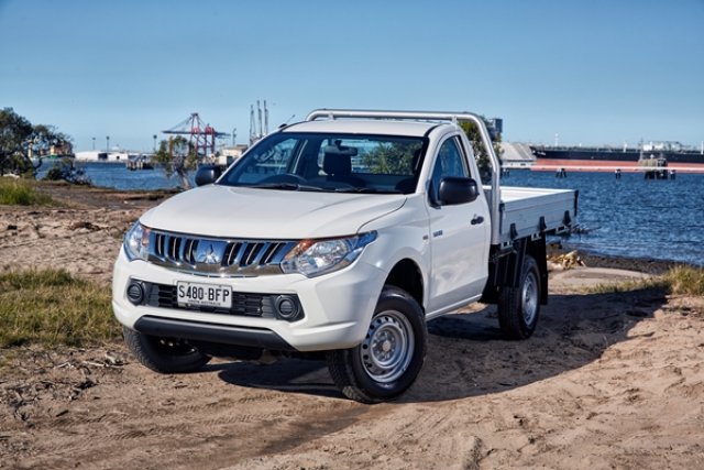Mitsubishi може да продава коли на Renault