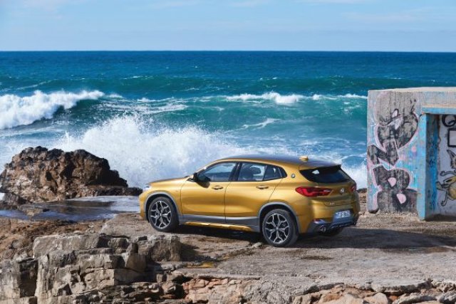Красотата иска жертви: тестваме BMW X2 (ВИДЕО)