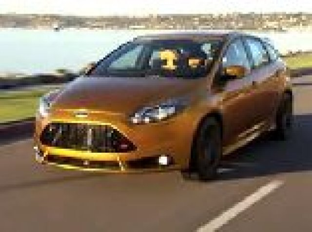На път е нов „горещ” Ford Focus ST