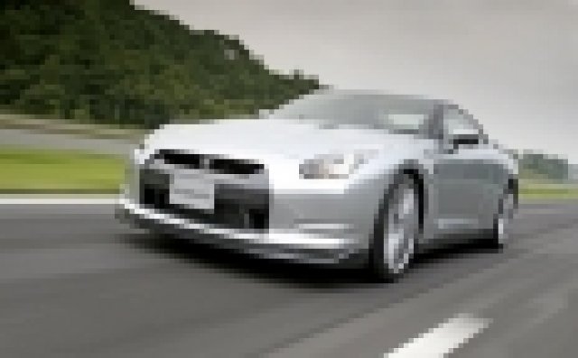 Nissan GT-R модел 2010 – от 0 до 100 км/час за 3.3 секунди