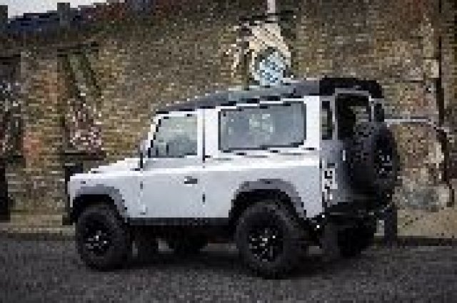 Специална серия на Land Rover Defender