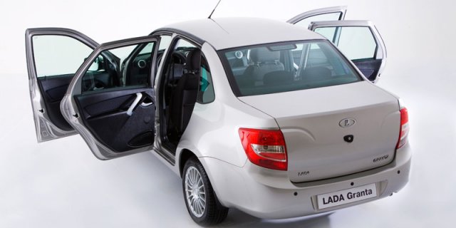 АвтоВАЗ най-после пусна модел с автоматични скорости