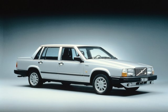 Volvo 740: Най-сигурният автомобил на своето време (ВИДЕО)
