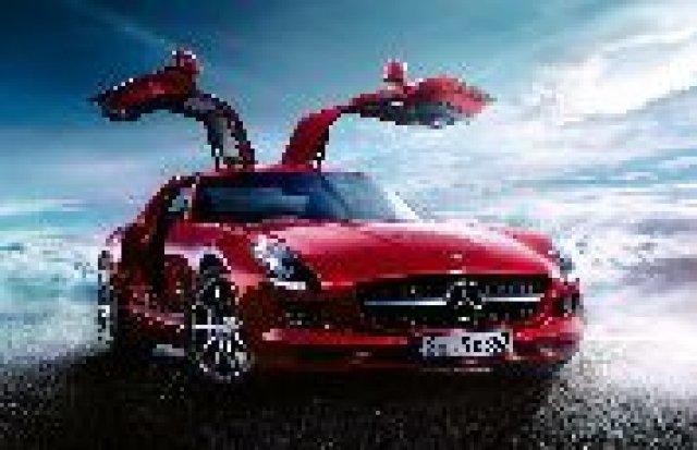 Mercedes губи най-трудно цената си