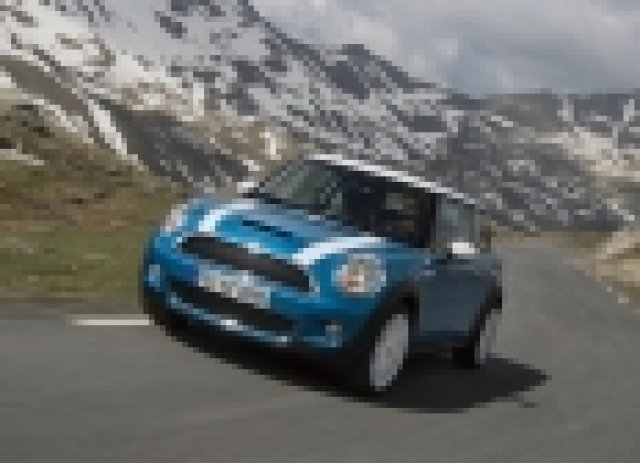 Подготвят Mini Cooper S Diesel