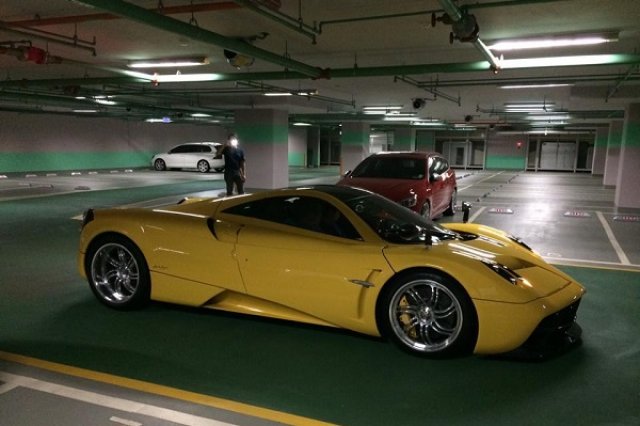 15-годишен получи Pagani Huayra