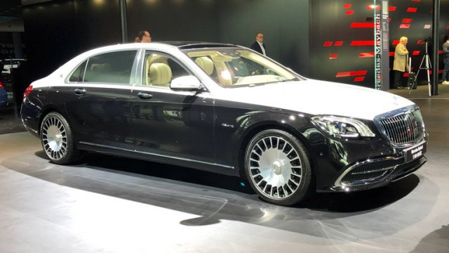 Mercedes показа обновения Maybach S560 4Matic