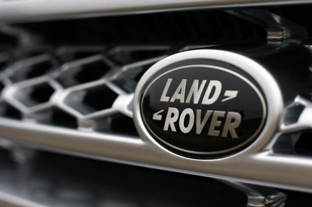 Китайци ще правят двигатели за Land Rover