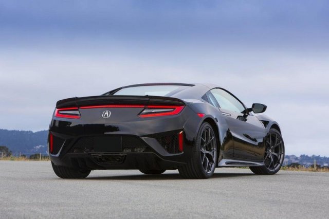 Hennessey подобрява Honda NSX