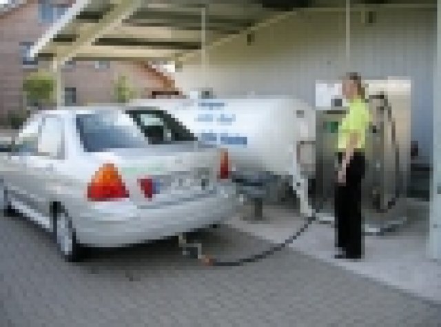 Пада търсенето на автомобили с алтернативно задвижване