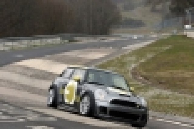 MINI E Race се отбеляза на Nürburgring