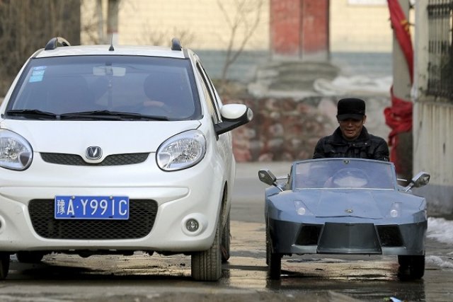 Китаец си направи Lamborghini от скрап