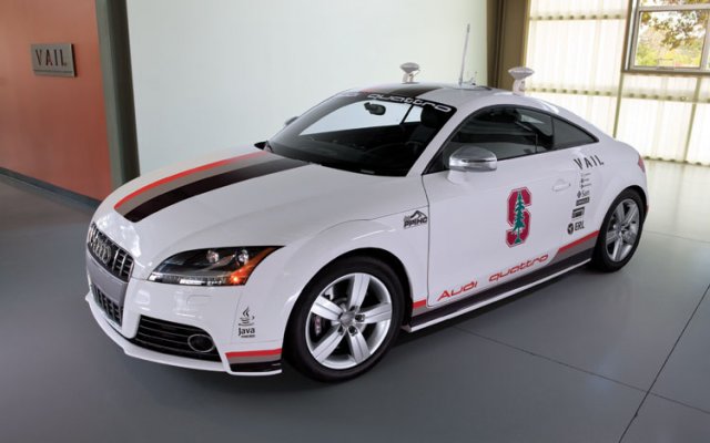 Google готови и автопилот за състезания