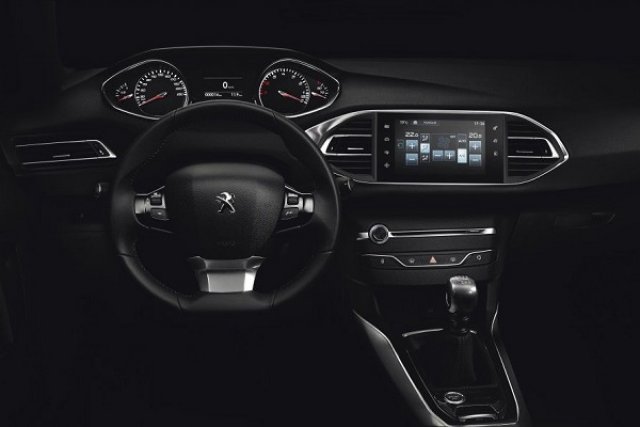 Peugeot 308 е най-хубав отвътре