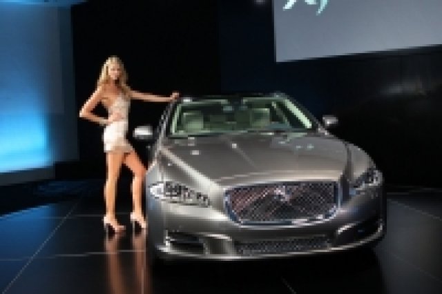 Jaguar XJ в детайли