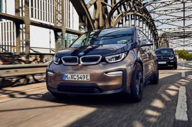 Bmw i3 каршеринг