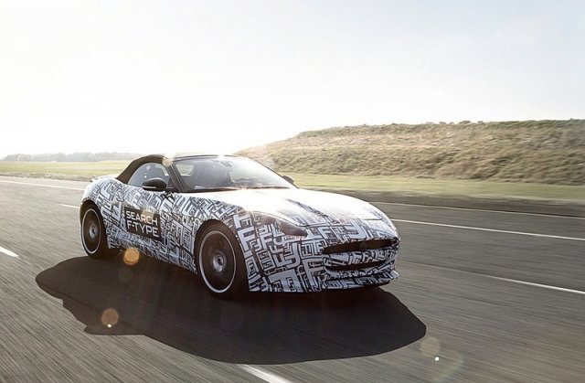 Jaguar F-Type ще получи нов 3.0 литров V6 мотор и версия R