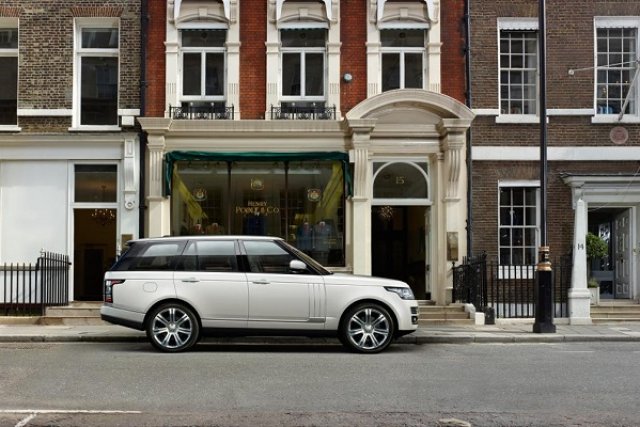 Задава се още по-луксозен Range Rover