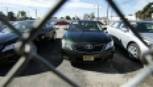 Кой се възползва от педалите на Toyota