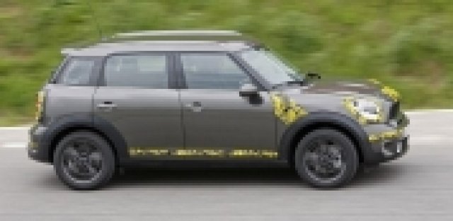 Нова информация и снимки от Mini Countryman