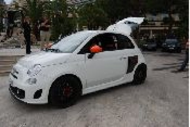 Aznom ще прави 