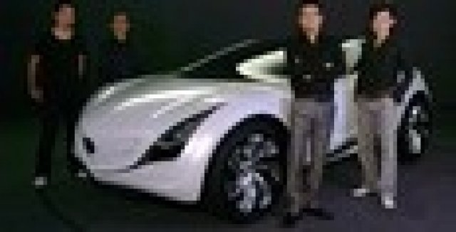 Нови снимки на Mazda Kazamai