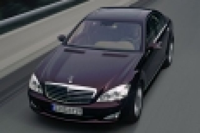Daimler няма да раздава дивиденти за 2009