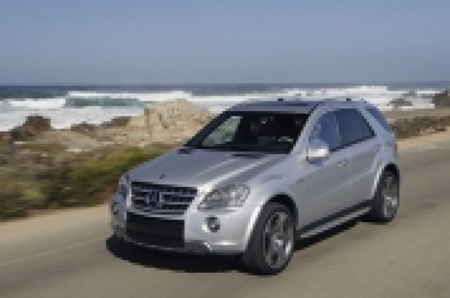 Mercedes отбелязва 10 години от появата на ML с нова ексклузивна версия