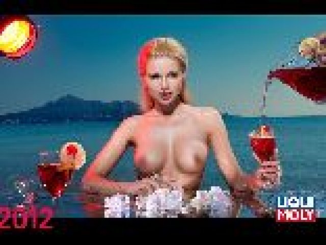 LIQUI MOLY: Лято, слънце и голи тела