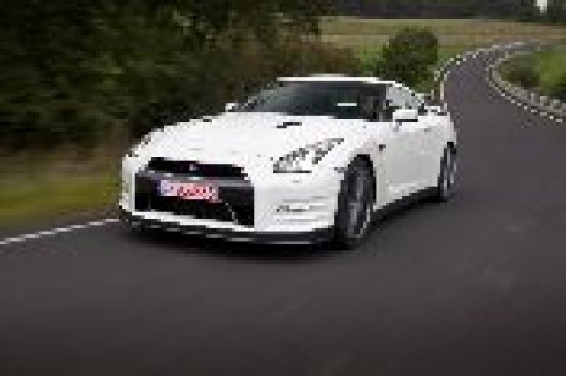 Nissan GT-R 2011