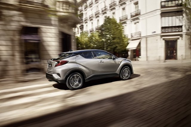 Новият кросовър на Toyota - C-HR