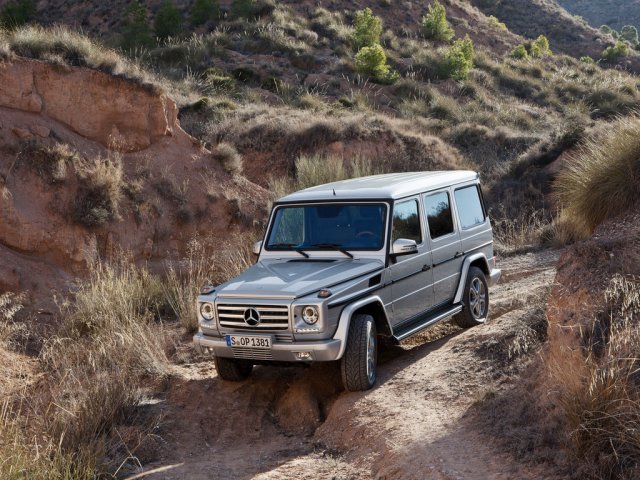 Mercedes-Benz подлага G-Class на мащабен фейслифт 