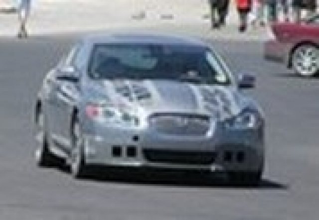 В Jaguar искат да се противопоставят на BMW М5