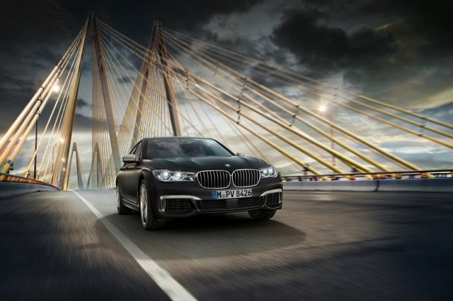 BMW представи двигател с 4 турбини