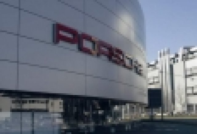 Facebook е табу за работещите в Porsche