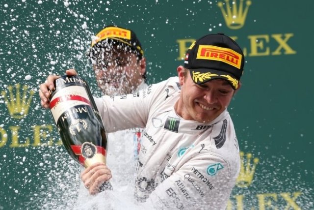 Розберг победи Хамилтън в Австрия