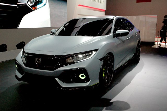 Honda най-после разкри хечбека Civic