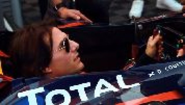 Видео - Том Круз и F1 колата на Red Bull