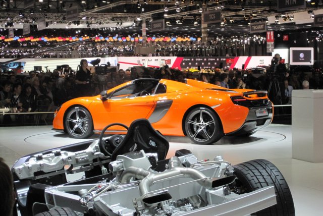 McLaren 650S Spider ускорява като Coupe