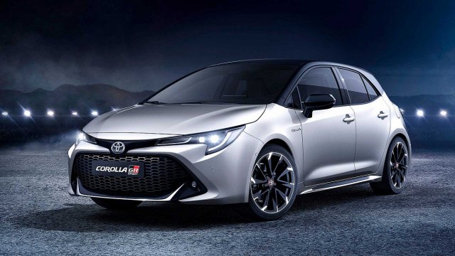 Европейската Corolla получи спортна и крос-версия