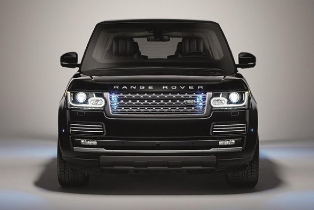 Range Rover за 610 000 долара издържа на 15 кг. тротил